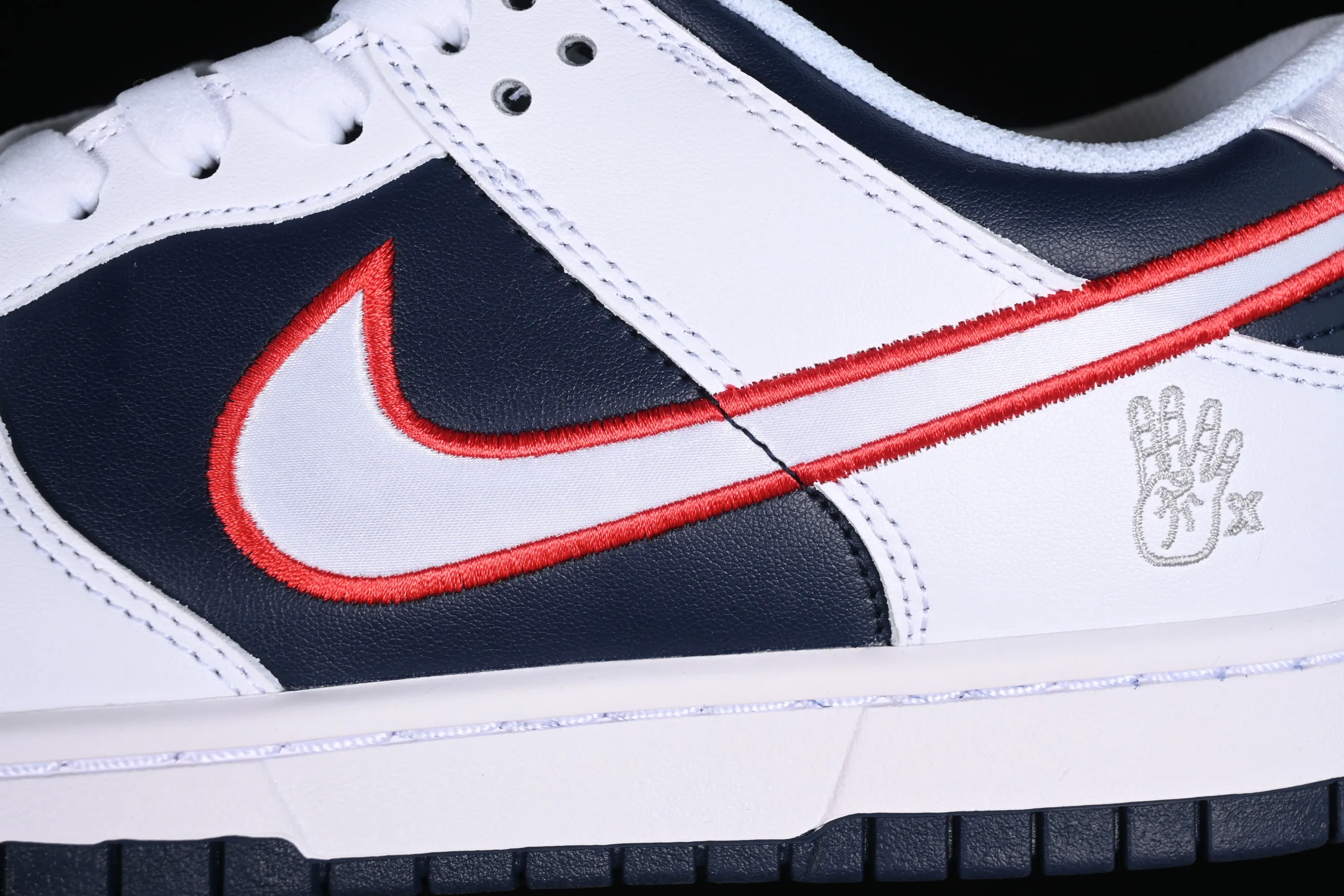 All categories Nk SB Dunk series Nk SB Dunk Low low-top sneakers K version Nk Dunk Low "Houston Comets Four-Peat" Four-time champion SB low-top casual sneakers DZ2780-100